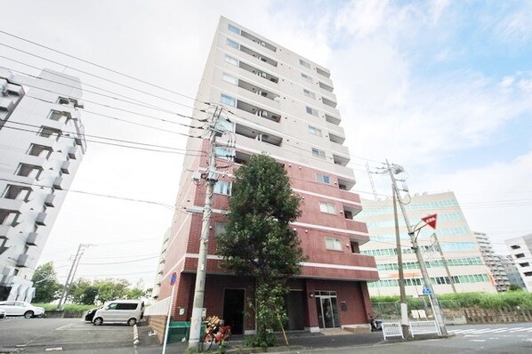 アルカンシェル新横浜の物件外観写真